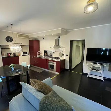 Apartment Cavalletto By Farris Cors